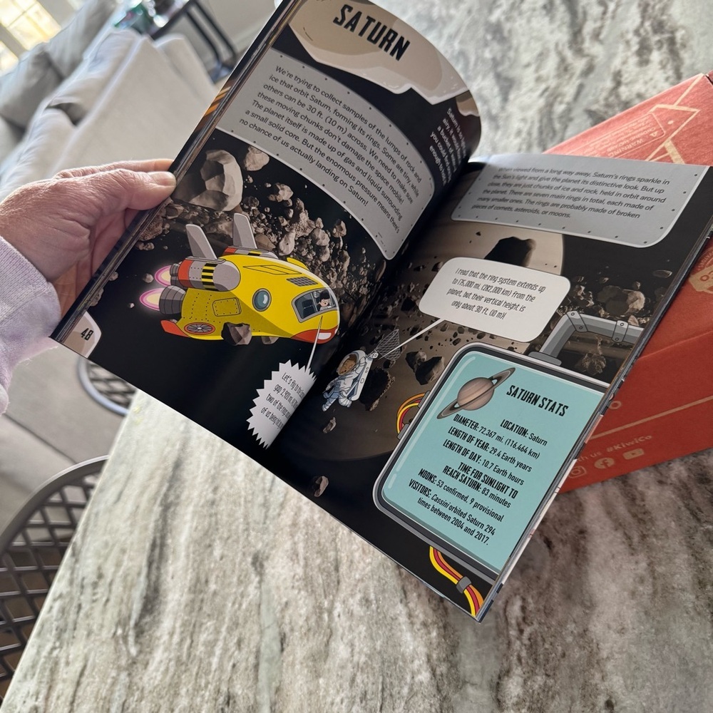 Kiwi Box Subscription Box Learning Toys Set - Picture 5 of 8